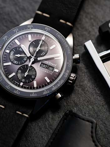 Louis Erard - 1